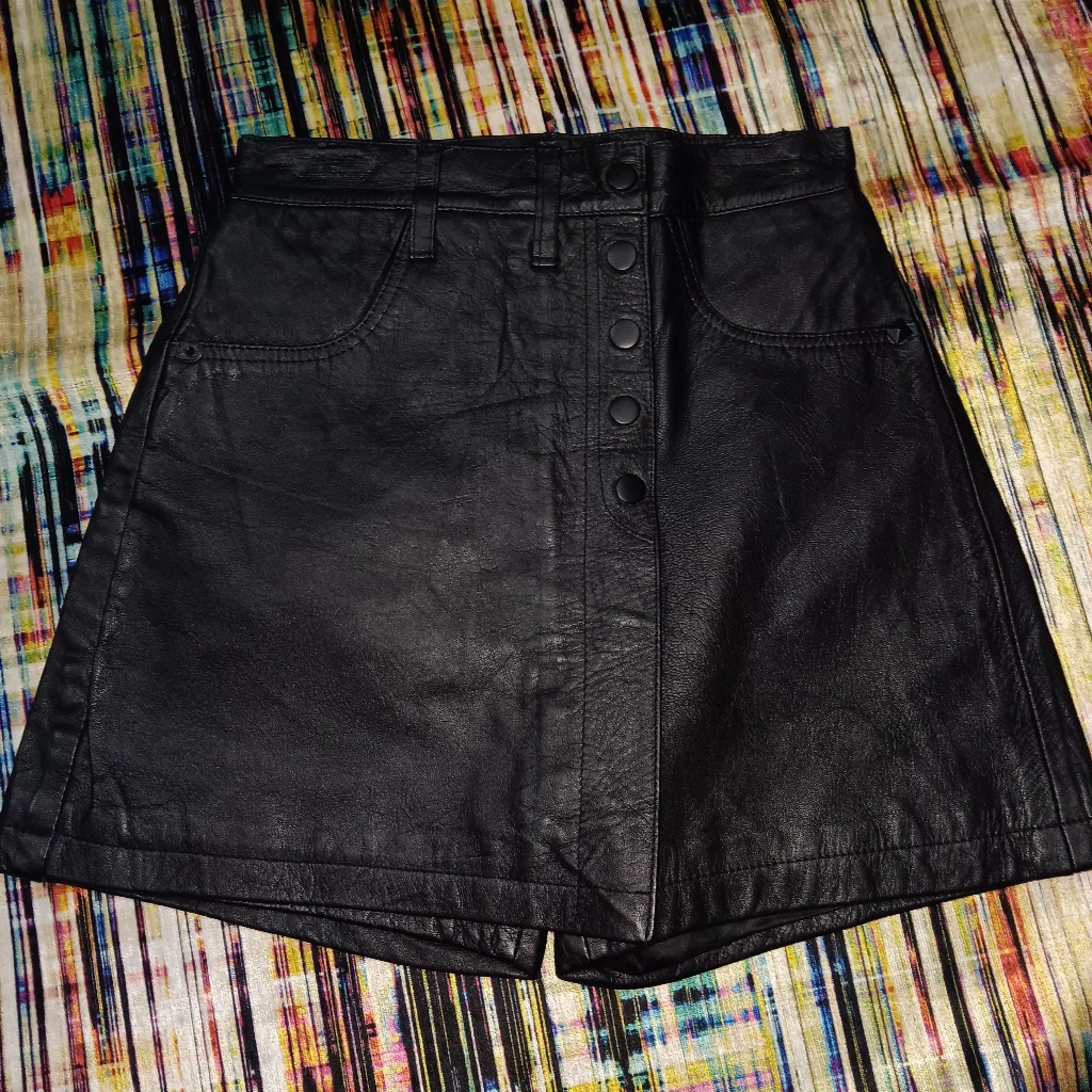 Hot Leather Leather Shorts